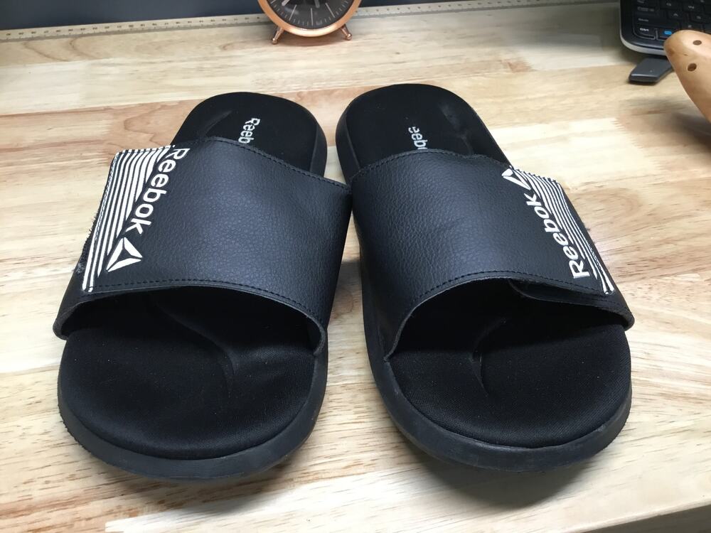 Reebok 35006WBH Sandals Women US 9 Black Slip-On Open Toe Memory Foam Slippers